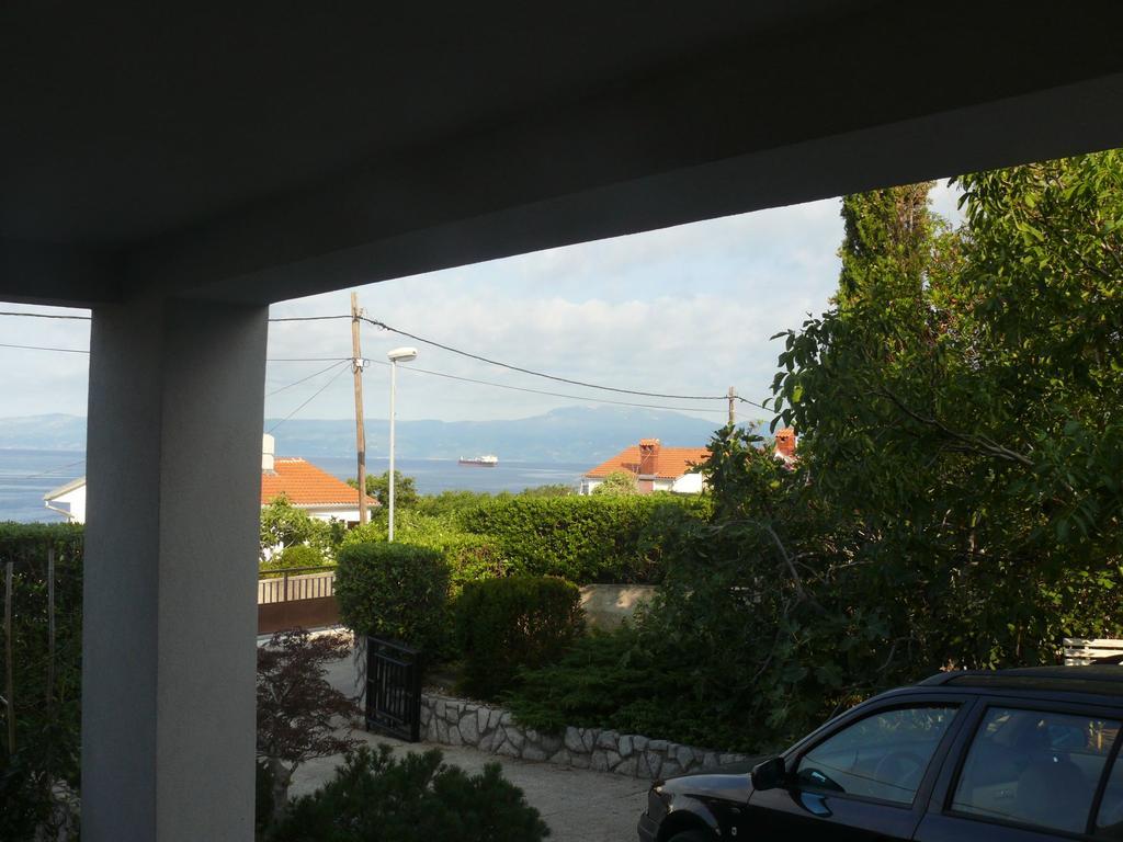 Apartment Branimir Omišalj Εξωτερικό φωτογραφία